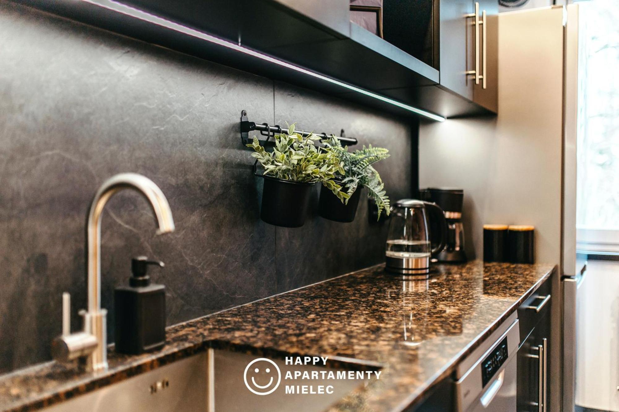 Happy Time - Apartamentyhappy Pl Mielec Exterior foto